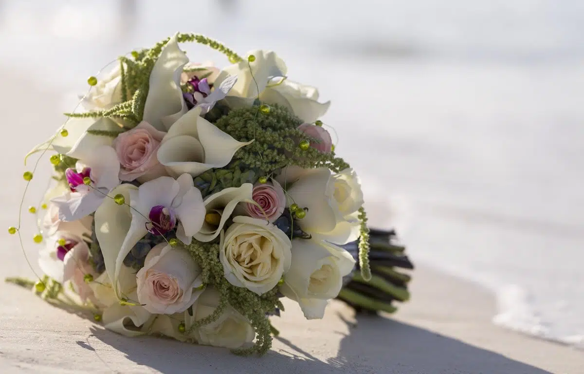 flower bouquet beach